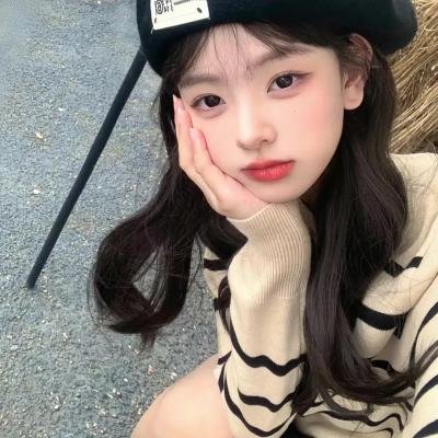 魔女萨宾娜海报